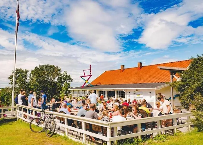 Usjenert Idyllisk Sjobu