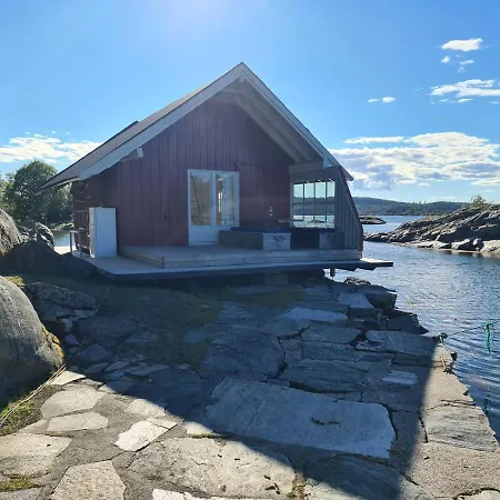 Parque de vacaciones Usjenert Idyllisk Sjobu
